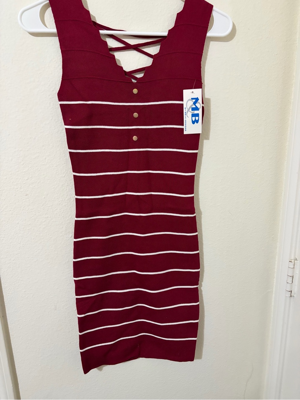 Sleeveless Burgundy Striped Bodycon Dress with Crisscross Back